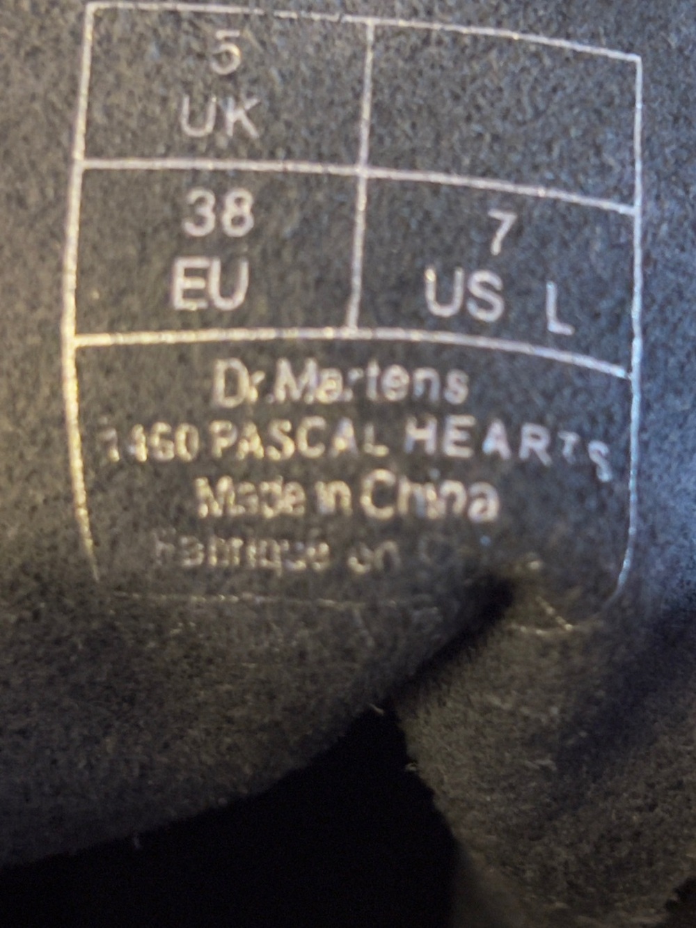 DOC MARTENS 1460 Valentine remix w/Sequin Heart appliqué’s /Embroidered Roses - Picture 14 of 14